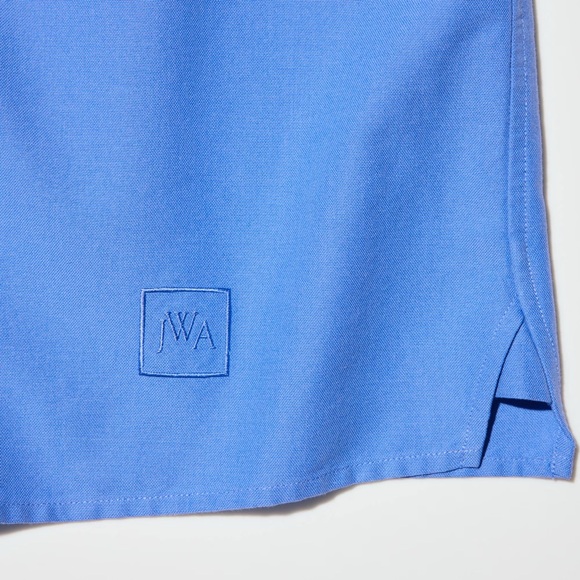 UNIQLO x JW Anderson • Oxford Blue Button-Up Top - Picture 7 of 13